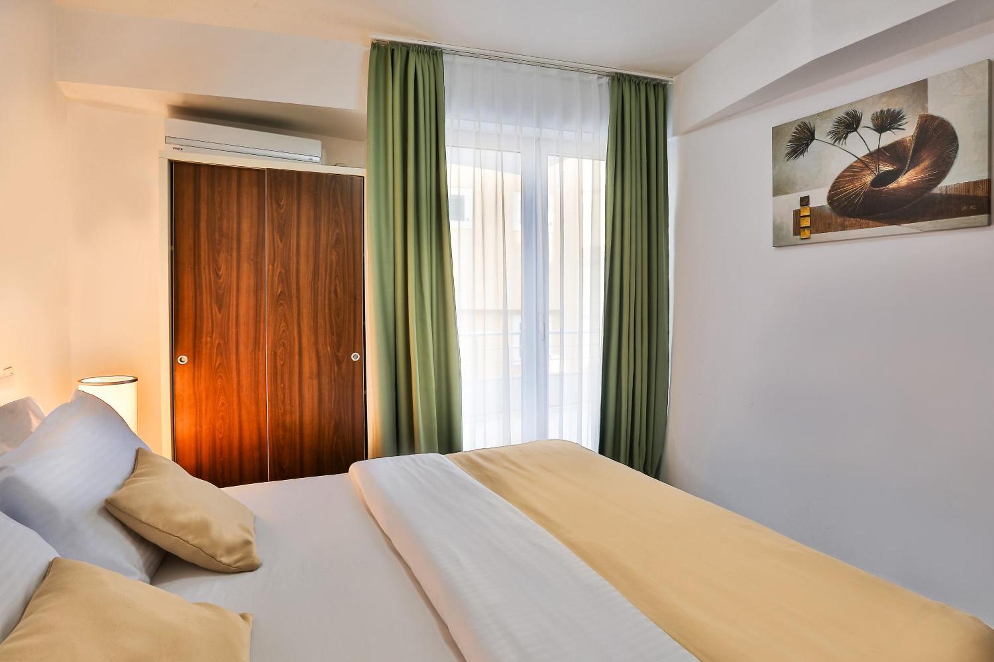 Hotel La mer Budva Extérieur photo